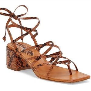 Jessica Simpson Ivelle Strappy Thong Sandals